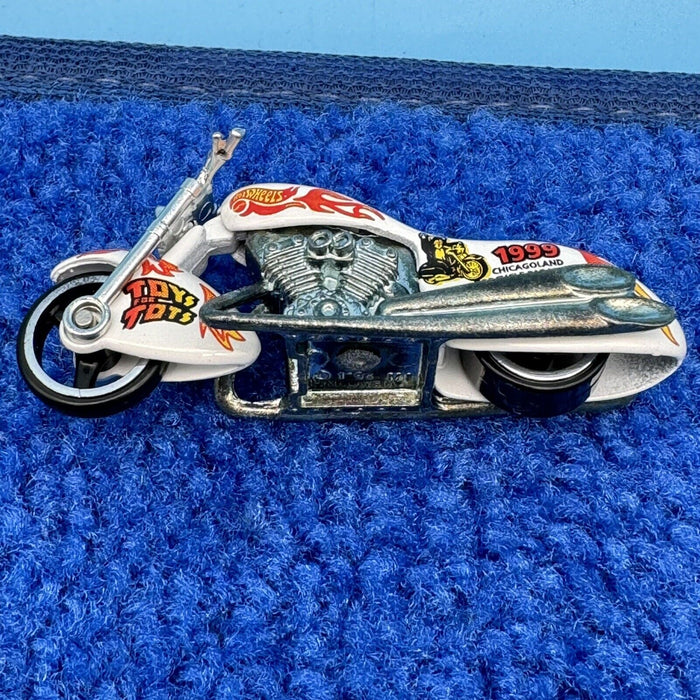 5805416