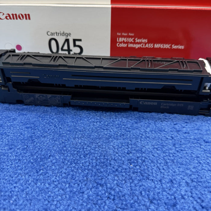 7401785