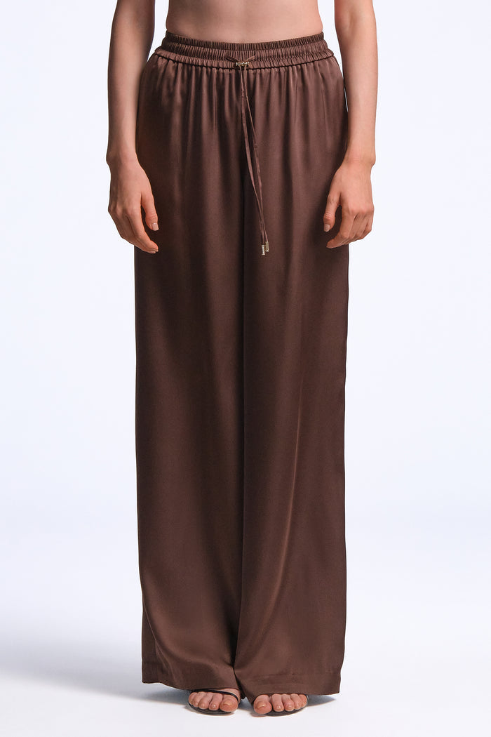 Amara Pant