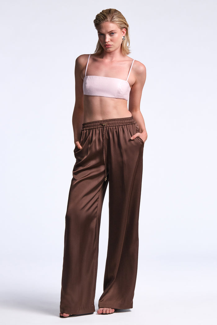 Amara Pant