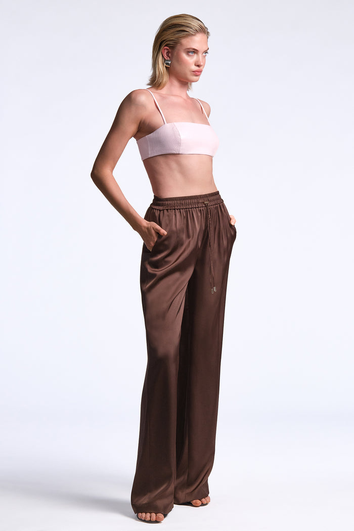 Amara Pant