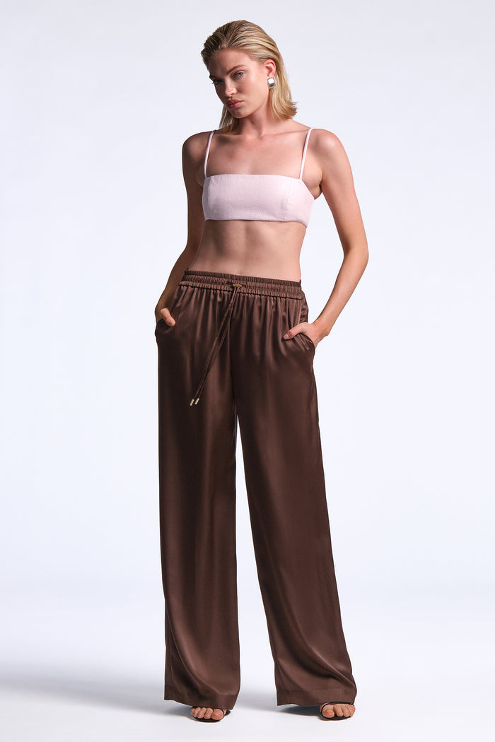 Amara Pant