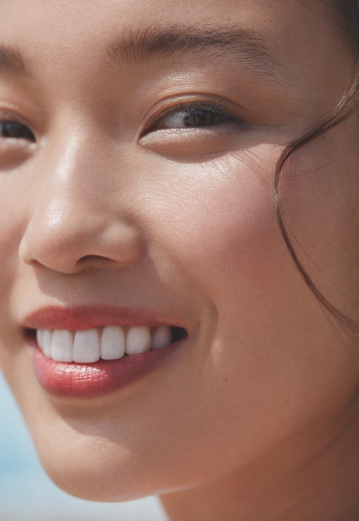 Brightening Eye Contour