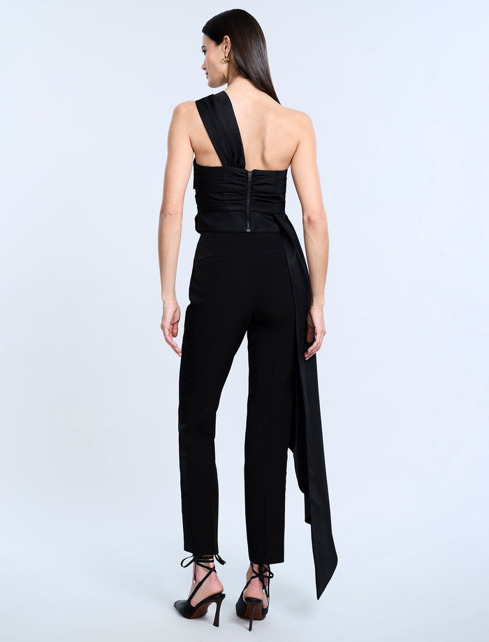 Bustier With Long Train