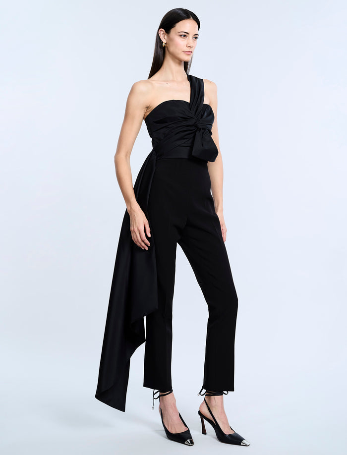 Bustier With Long Train