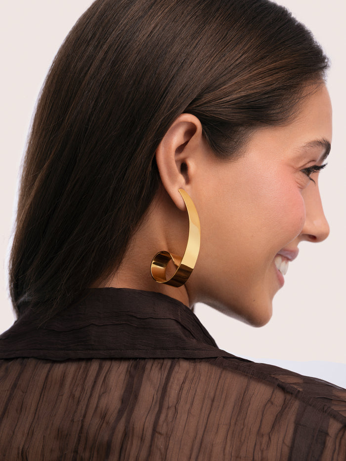 Pendientes Long Caracola Acero Baño Oro