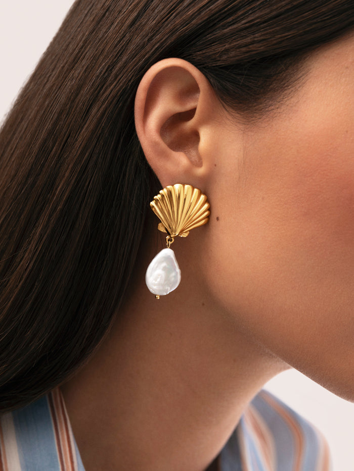 Pendientes Shelly Perla Acero Baño Oro