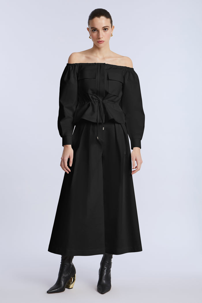 Pleated Front Crop Pant