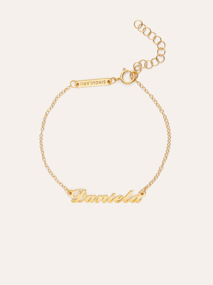 Pulsera Personalizada Carrie Plata Baño Oro