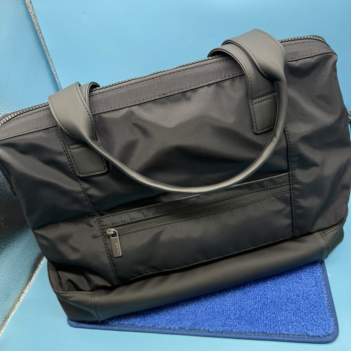 6930313