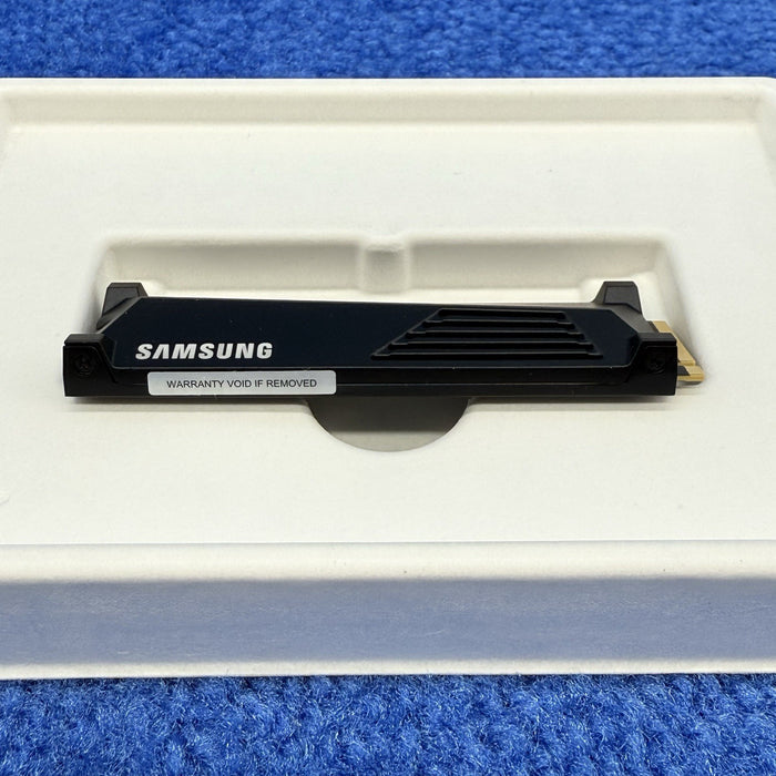 6600979