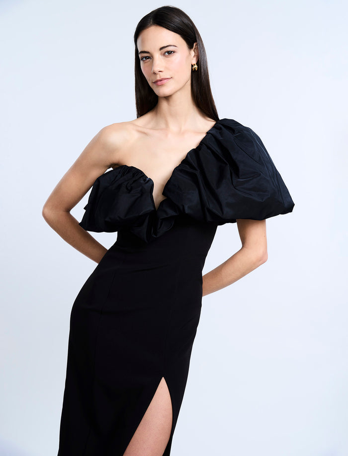 Solid Dress With Puff