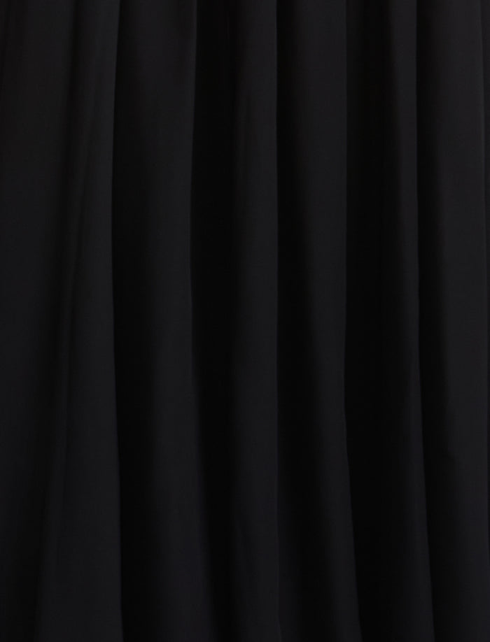 SWATCH: BLACK