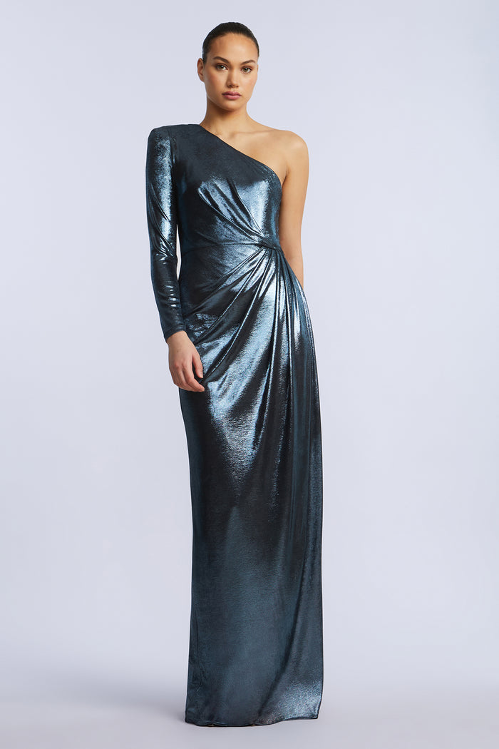 Strong Shoulder Gown
