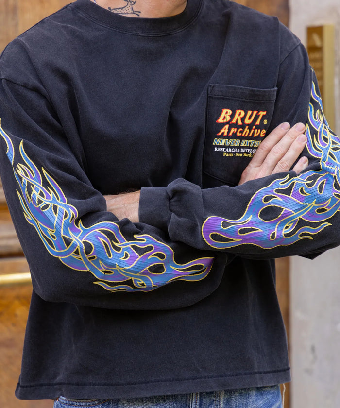 SURFING DINO TEE T-Shirts X-SMALL / BLACK - BRUT Clothing