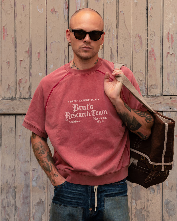 THE SHORT-SLEEVE CREWNECK Sweatshirts X-SMALL / FADED RED - BRUT Clothing